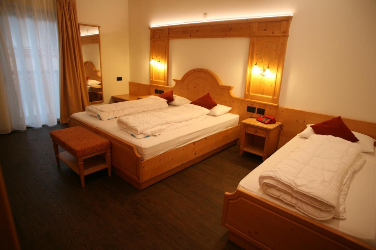 Alpen Hotel Vidi Madonna Exteriér fotografie