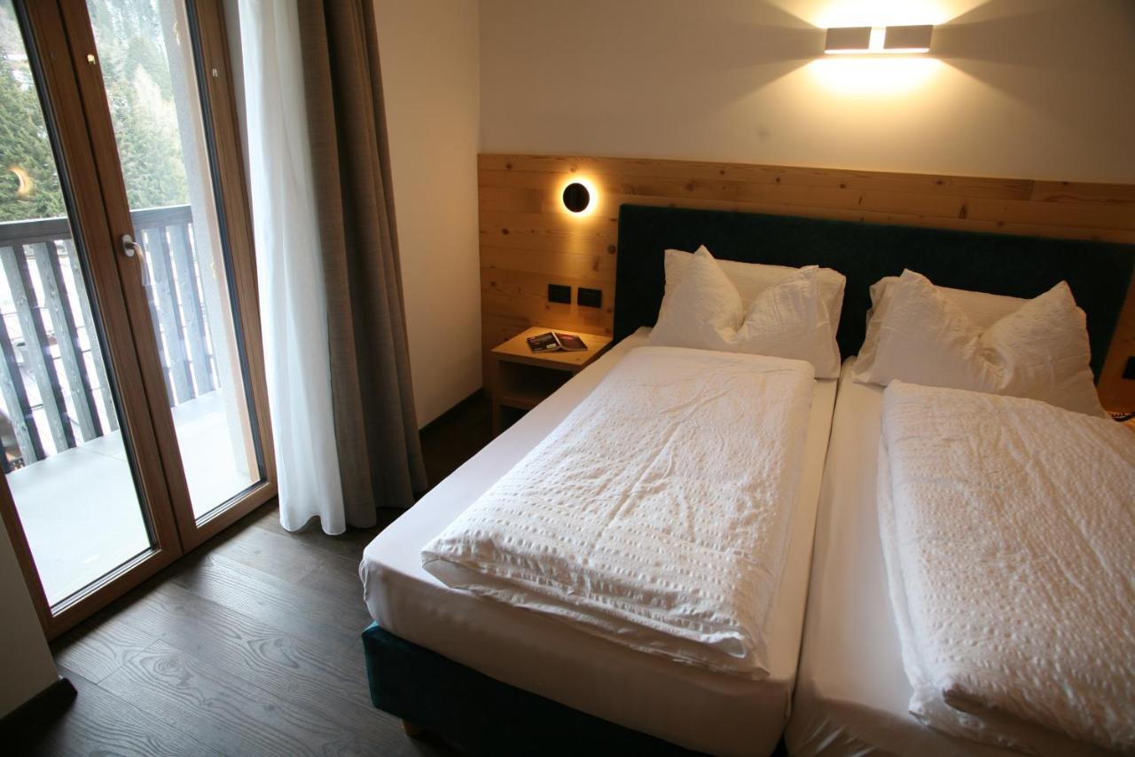 Alpen Hotel Vidi Madonna Exteriér fotografie
