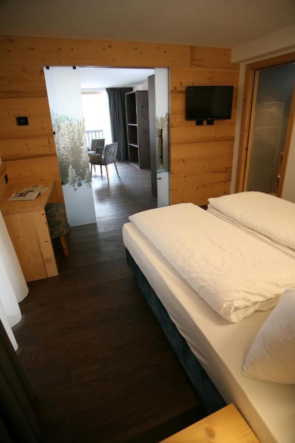 Alpen Hotel Vidi Madonna Exteriér fotografie