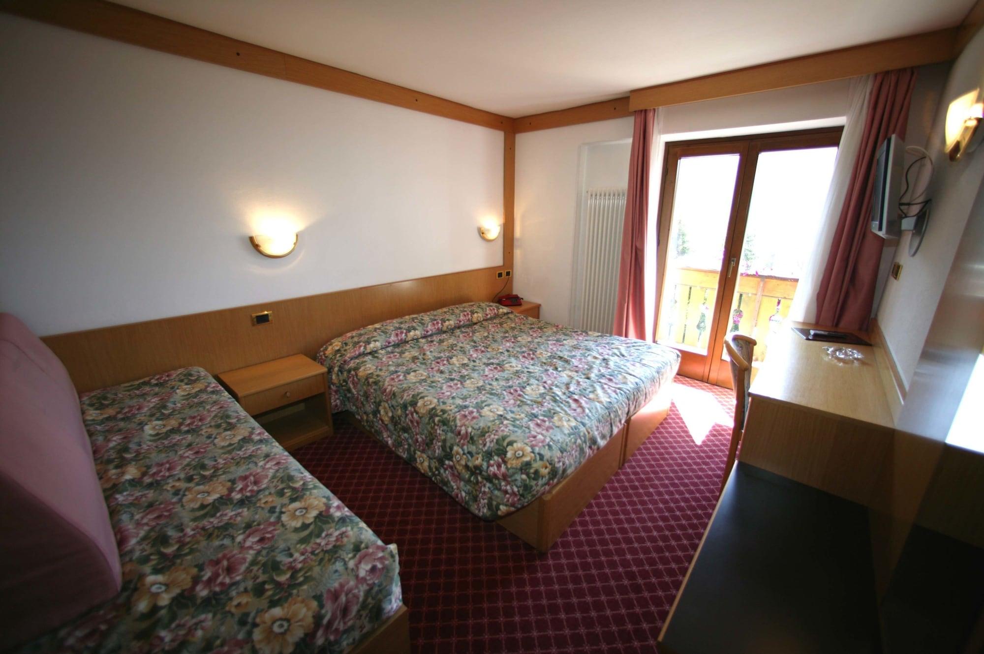 Alpen Hotel Vidi Madonna Exteriér fotografie