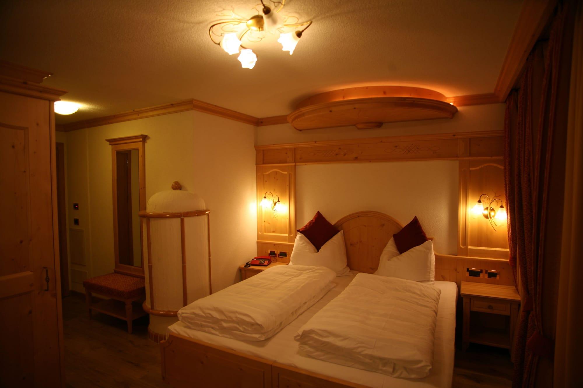 Alpen Hotel Vidi Madonna Exteriér fotografie