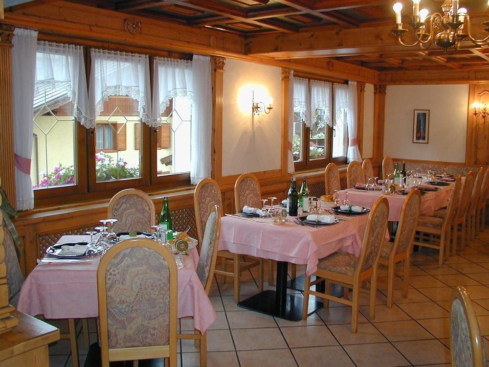 Alpen Hotel Vidi Madonna Exteriér fotografie